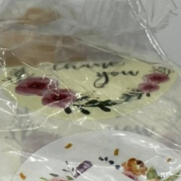 1,000 stickers -TWO NEW Rolls Self Adhesive Stickers to support your business - Picture 5 of 5